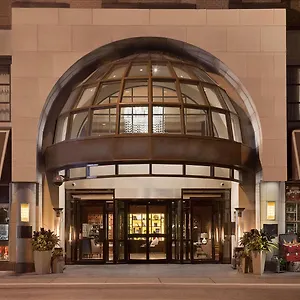 The Yorkville Royal Sonesta מלון
