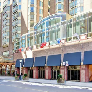 Doubletree By Hilton Downtown מלון